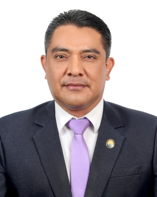 Dr. Henry Bernardo Garay Canales